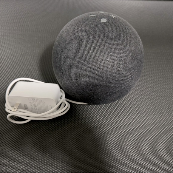 Amazon Echo - 2 Included - Picture 2 of 3